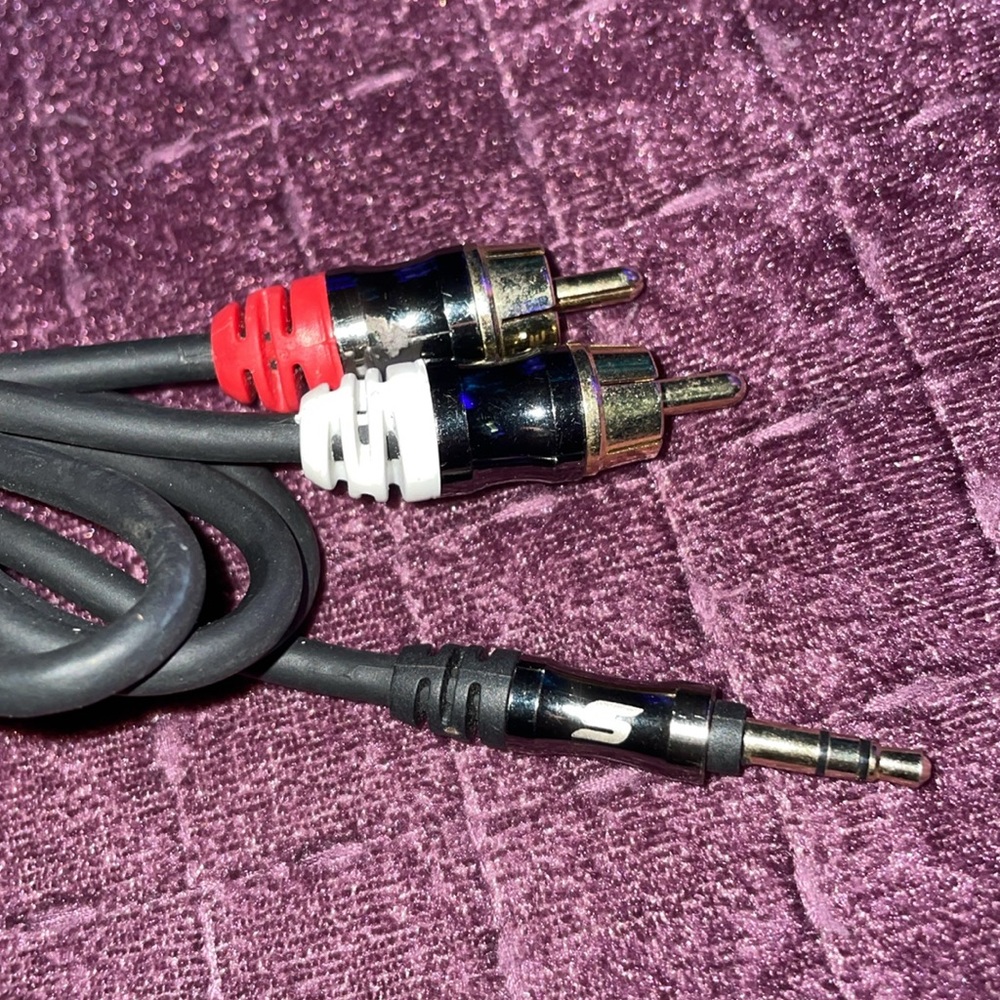 New Scosch aux cable car home dual gold RCA - 3.5mm stereo quality cable stereo